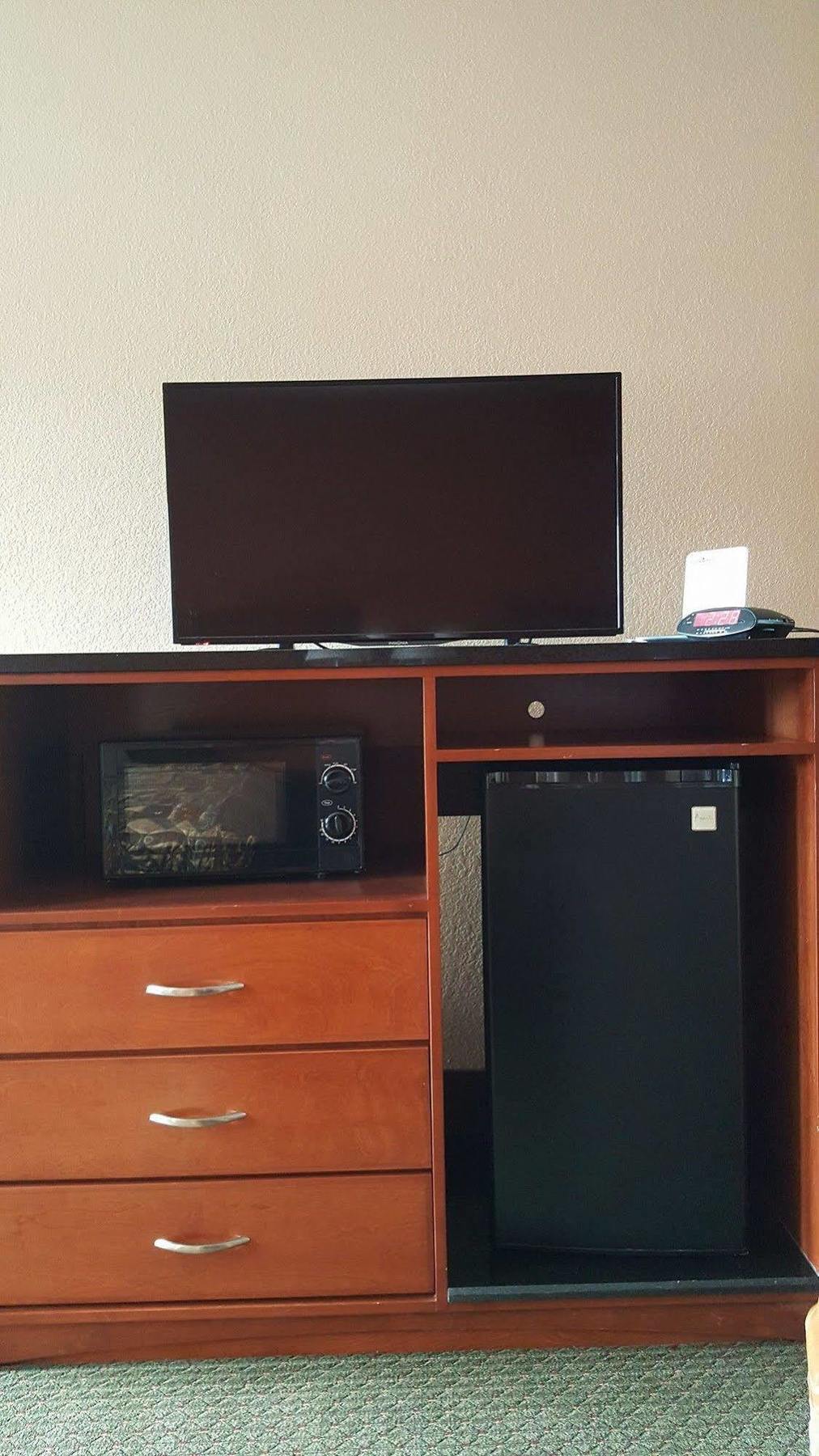 Budgetel Inn And Suites Hearne Dış mekan fotoğraf